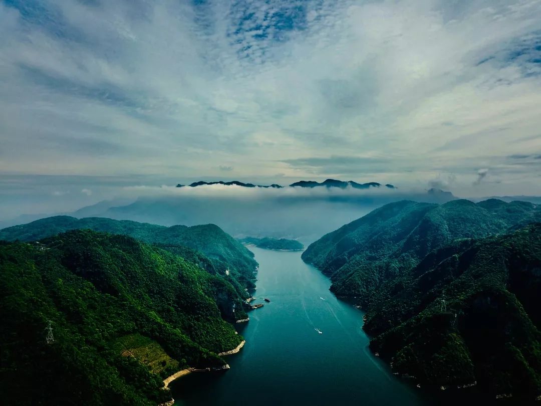湖北之光，高科技革新之旅，科技力量重塑生活