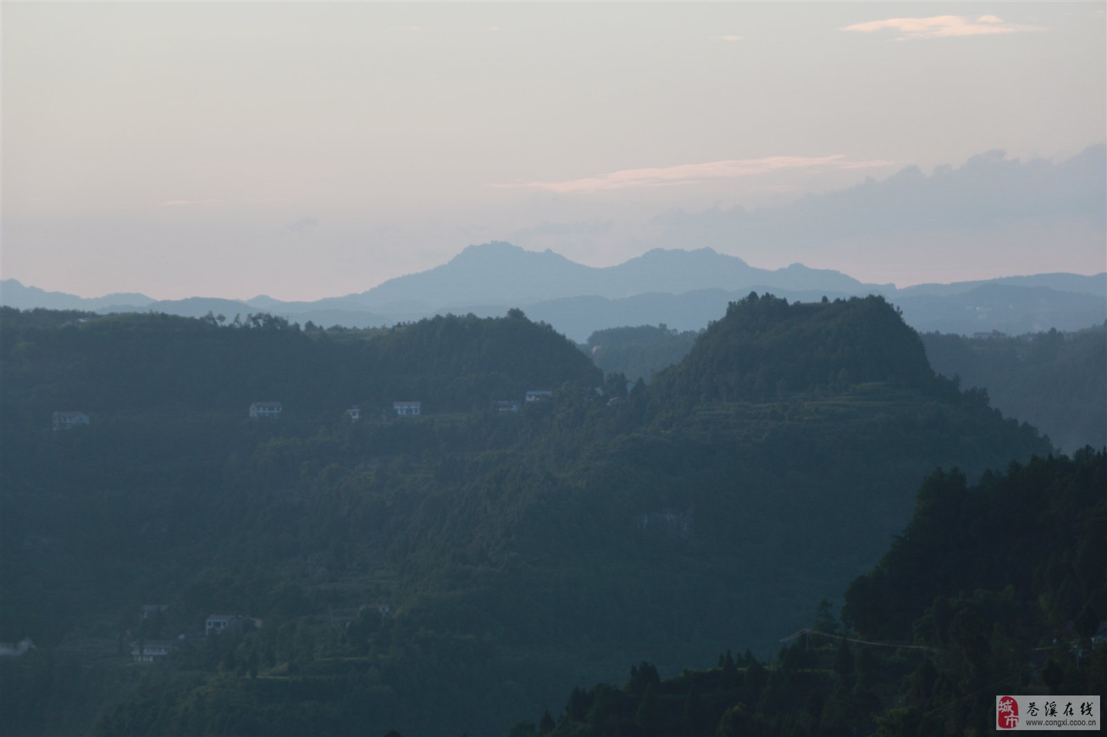 白山,嘉宾与观众共襄盛举